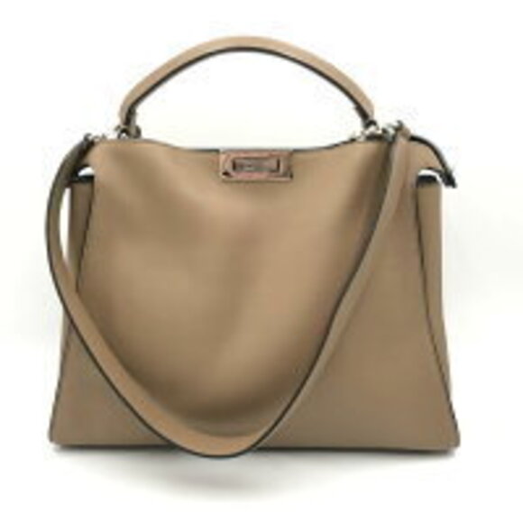 Fendi Essentially Leather Handbag Shoulder Bag - Picture 2 of 10